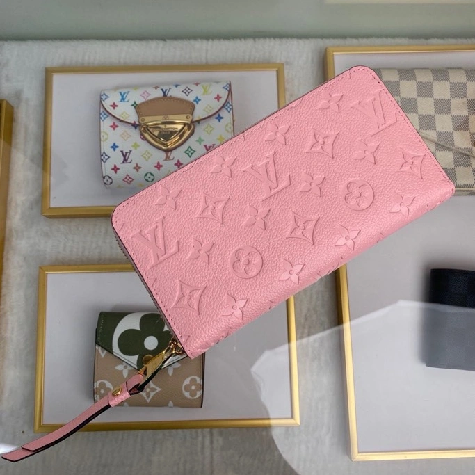 Louis Vuitton AAA Quality Wallets For Women Bright 2920