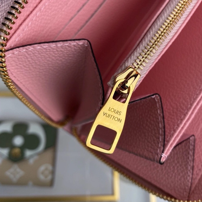 Louis Vuitton AAA Quality Wallets For Women Bright 2920