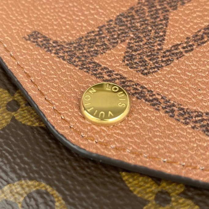 Louis Vuitton AAA Quality Wallets For Women Classic 6057