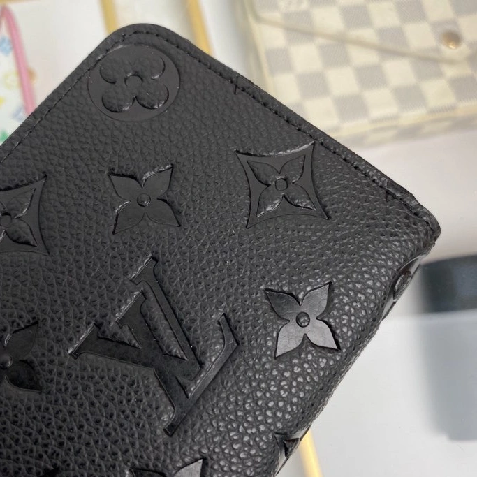 Louis Vuitton AAA Quality Wallets For Women Efficient 9856