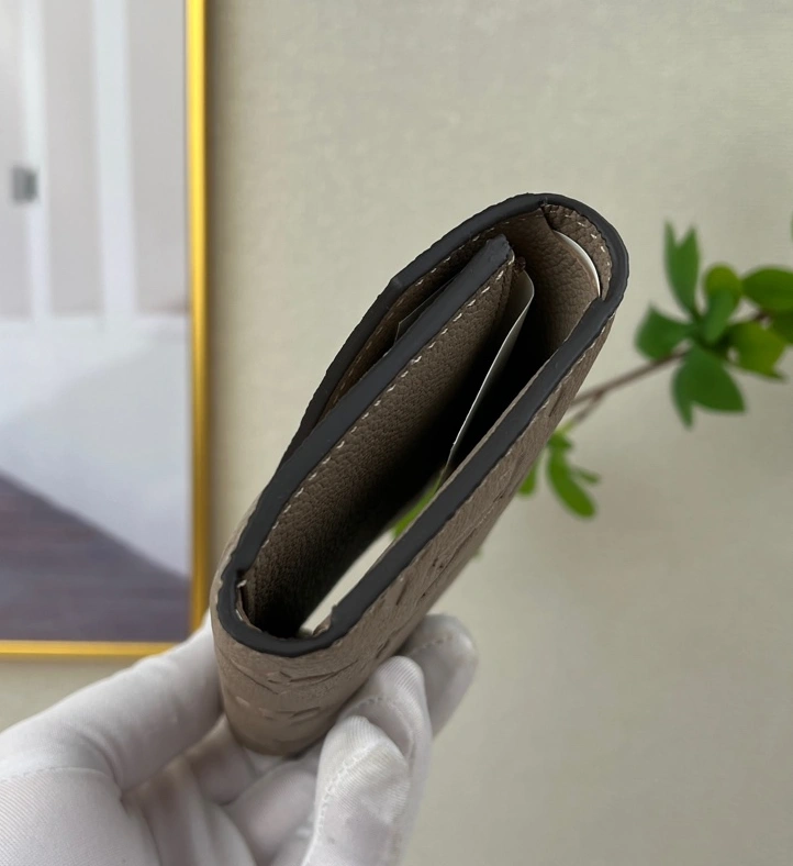 Louis Vuitton AAA Quality Wallets For Women HighQuality 8538