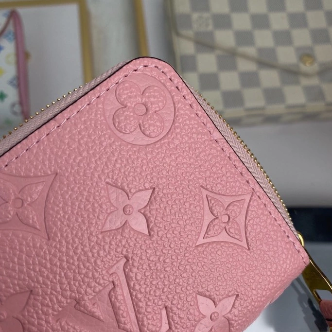 Louis Vuitton AAA Quality Wallets For Women Reliable 5565