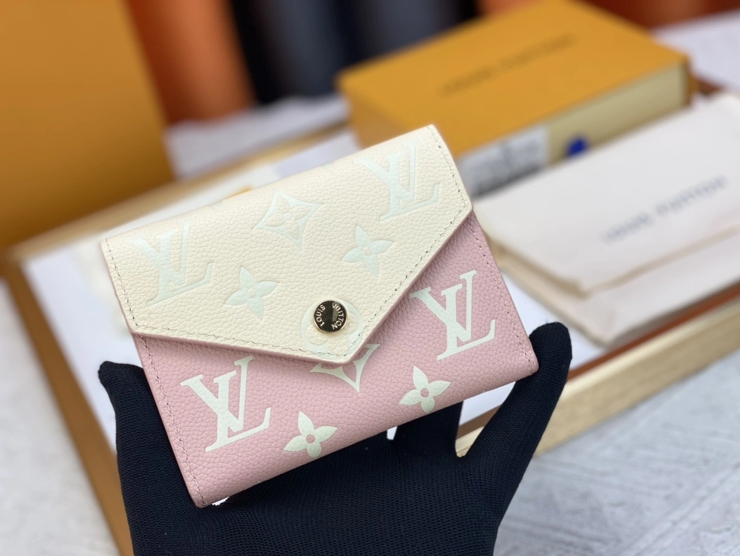 Louis Vuitton AAA Quality Wallets For Women SmartChoice 2058