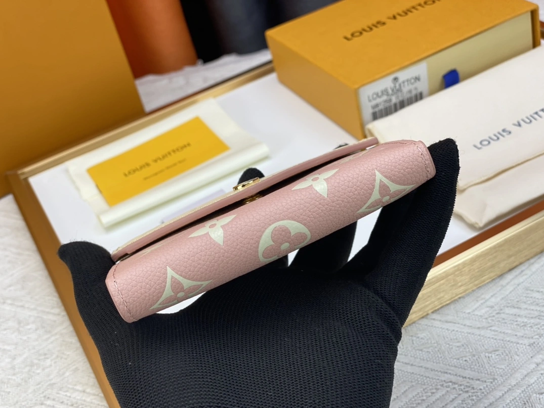 Louis Vuitton AAA Quality Wallets For Women SmartChoice 2058