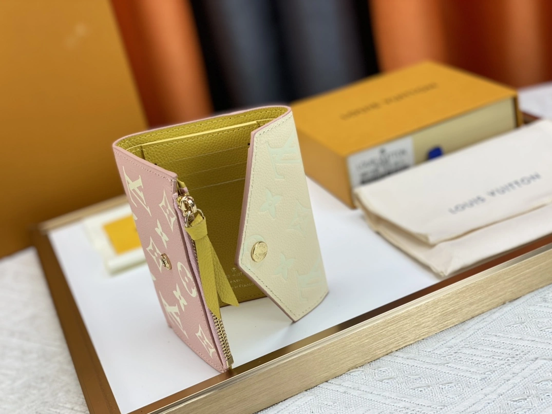 Louis Vuitton AAA Quality Wallets For Women SmartChoice 2058