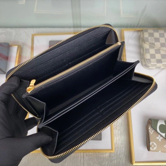 Louis Vuitton AAA Quality Wallets For Women StreetReady 7998