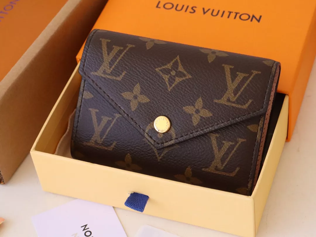 Louis Vuitton AAA Quality Wallets In Pink Minimalist 953