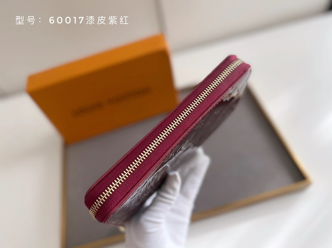 Louis Vuitton AAA Quality Wallets NewStyle 6537