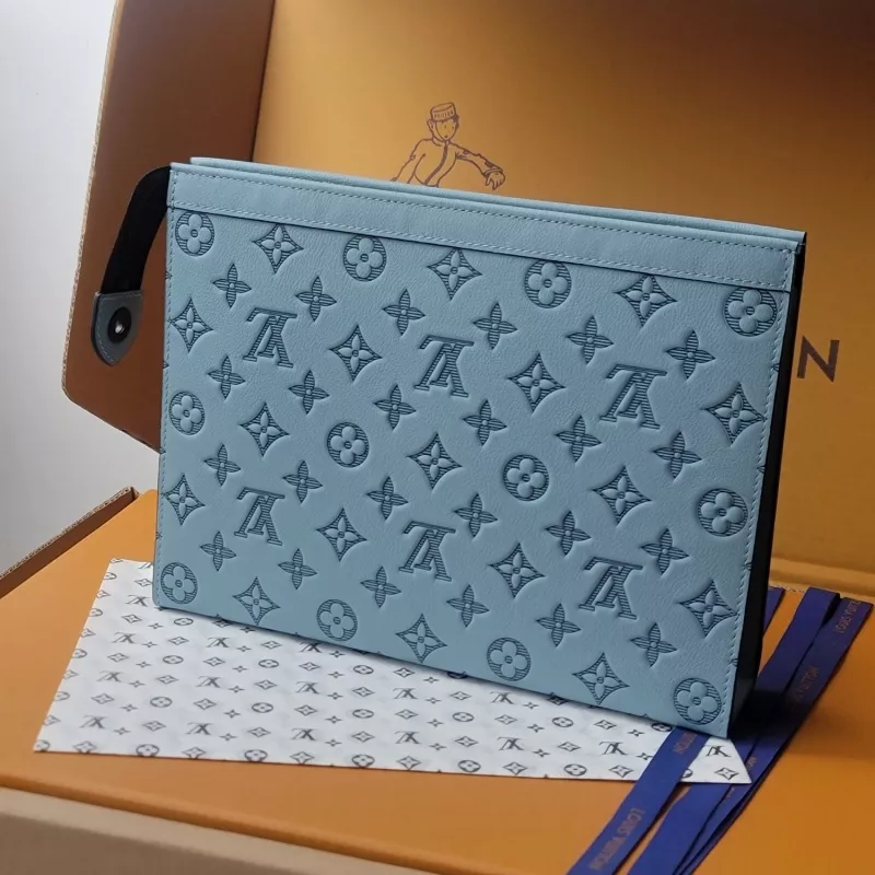 Louis Vuitton AAA Quality Wallets Practical 8499