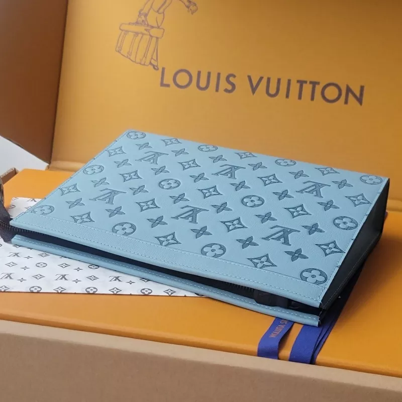 Louis Vuitton AAA Quality Wallets Practical 8499