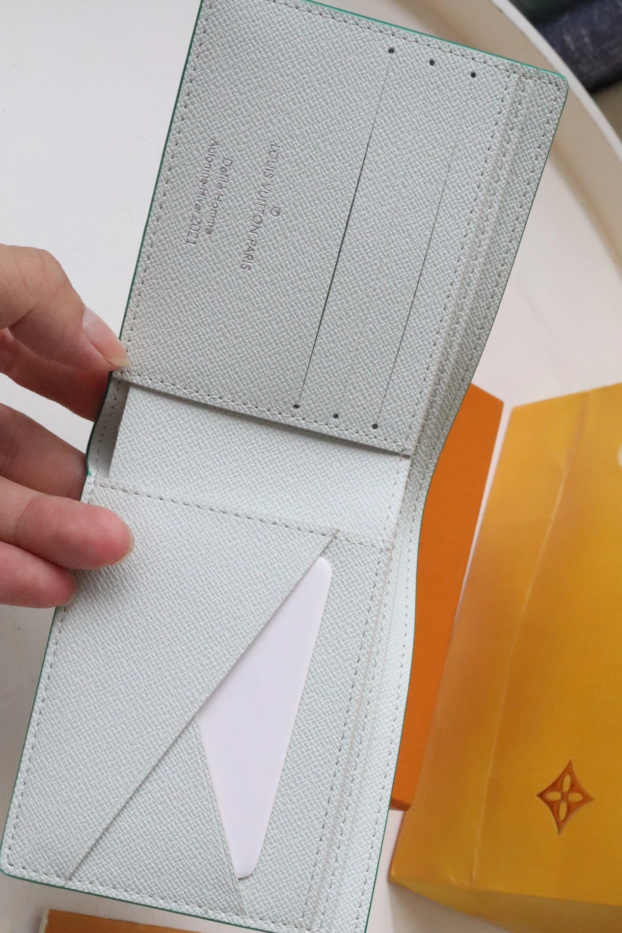 Louis Vuitton AAA Quality Wallets Resilient 7432
