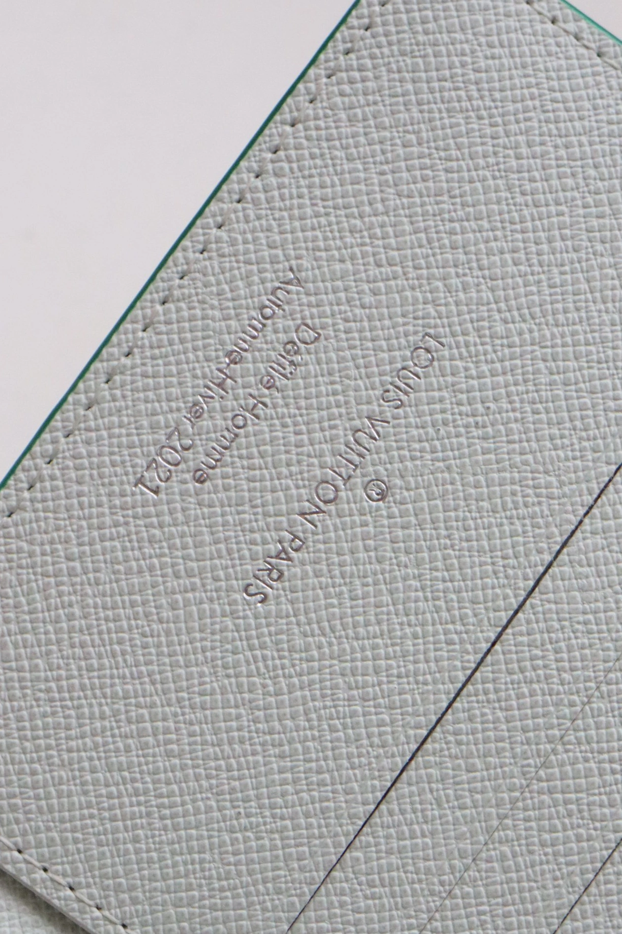Louis Vuitton AAA Quality Wallets Resilient 7432