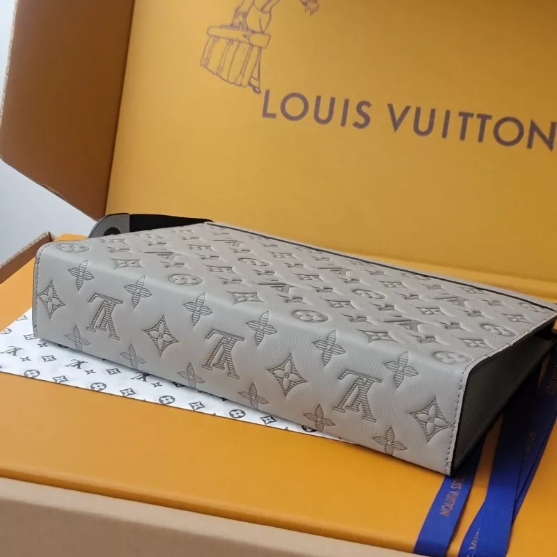 Louis Vuitton AAA Quality Wallets SmartChoice 2825