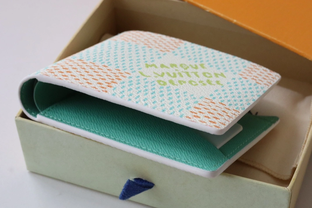 Louis Vuitton AAA Quality Wallets SportInspired 4285