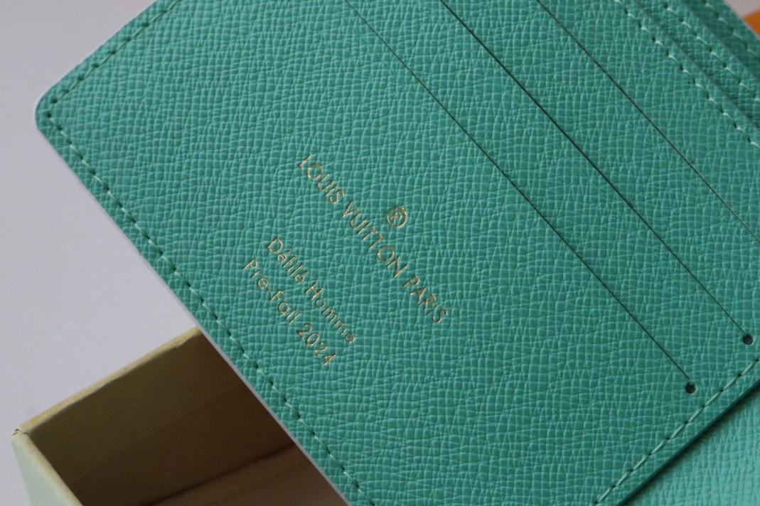 Louis Vuitton AAA Quality Wallets SportInspired 4285
