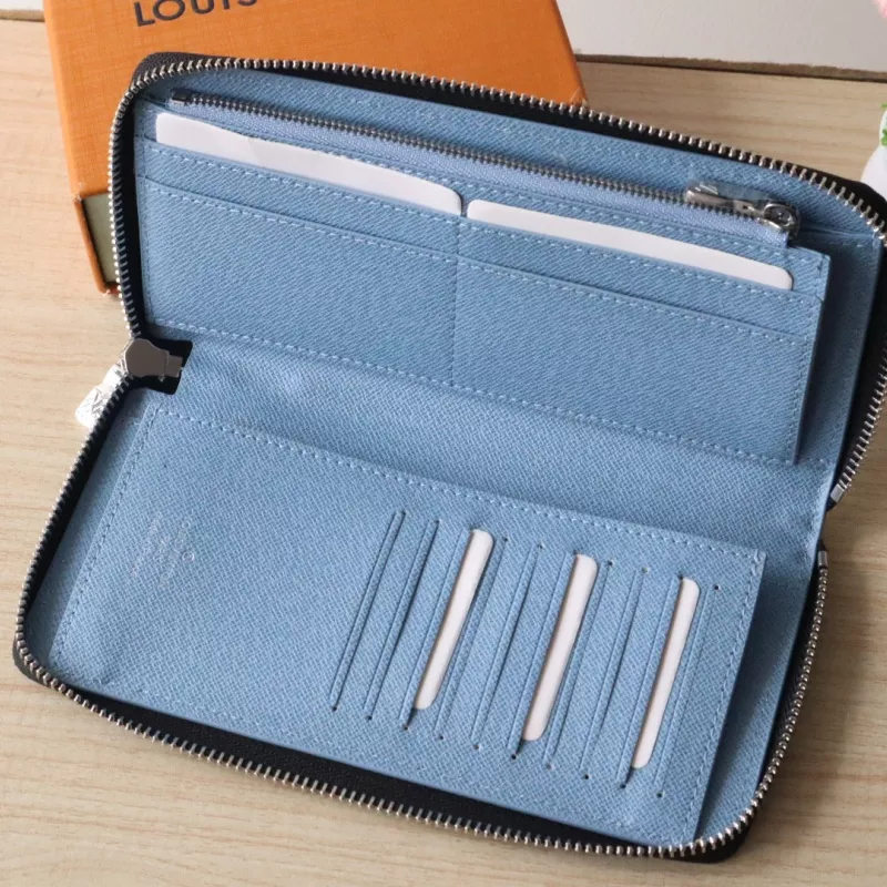 Louis Vuitton AAA Quality Wallets SportInspired 7983