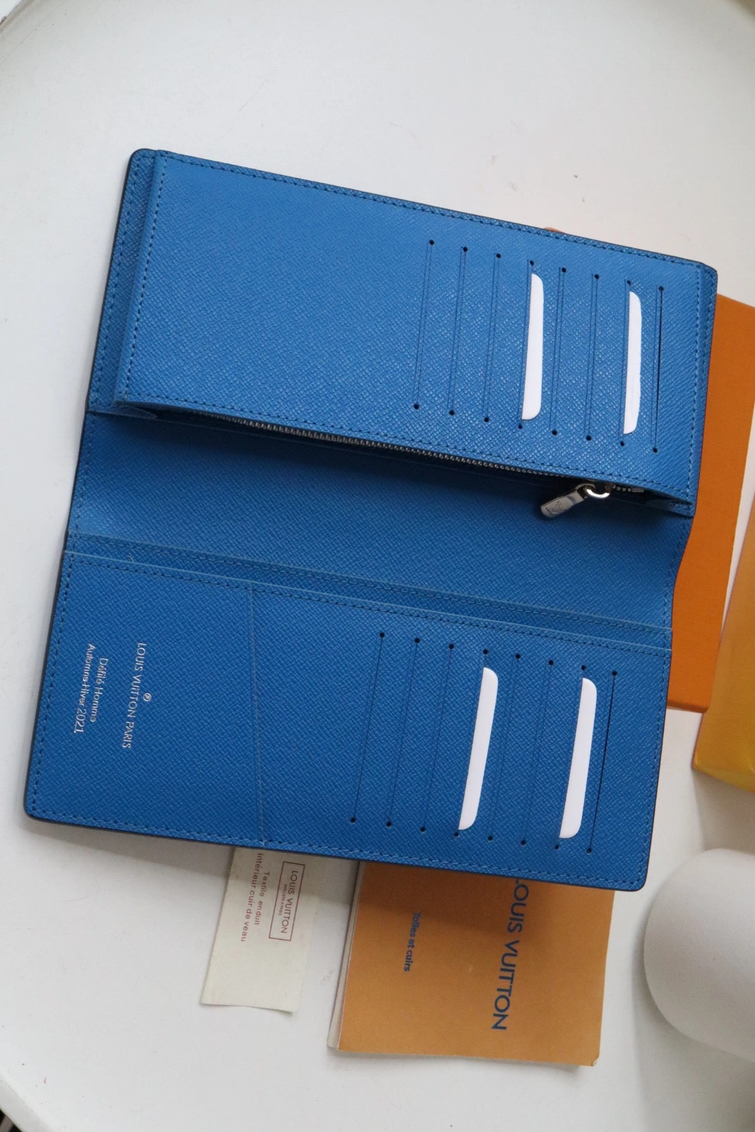 Louis Vuitton AAA Quality Wallets Stylish 8474
