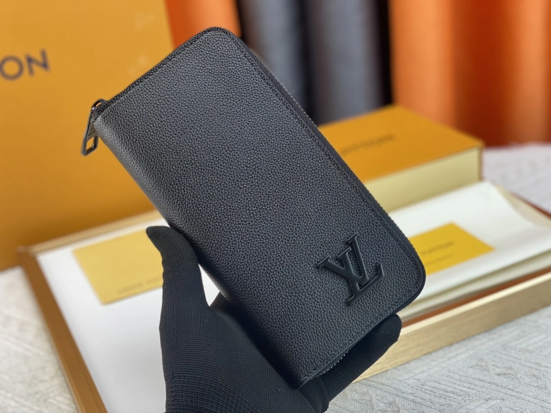 Louis Vuitton AAA Quality Wallets UrbanStyle 7401
