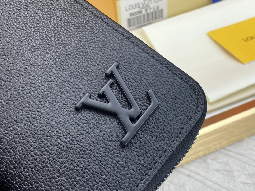 Louis Vuitton AAA Quality Wallets UrbanStyle 7401