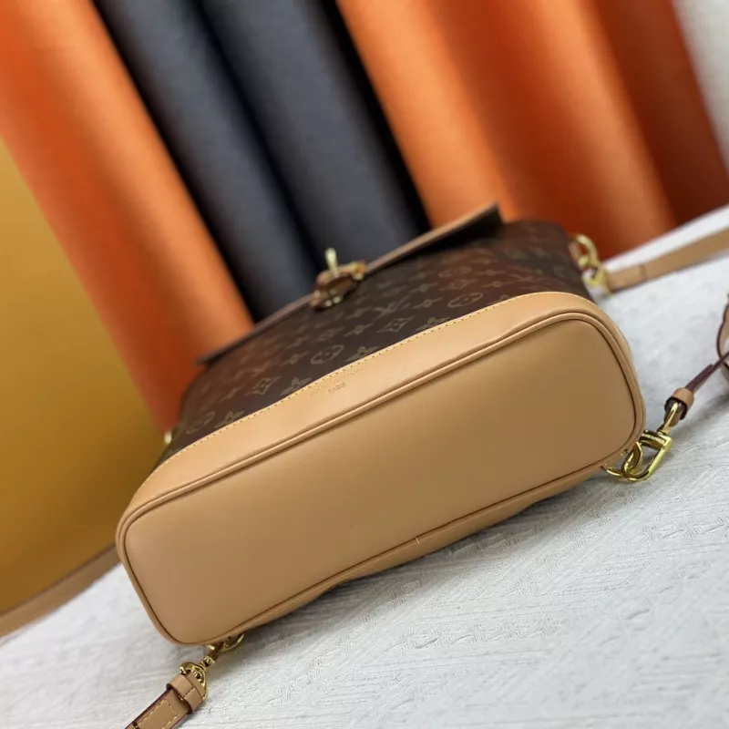 Louis Vuitton Backpacks NewStyle 5785