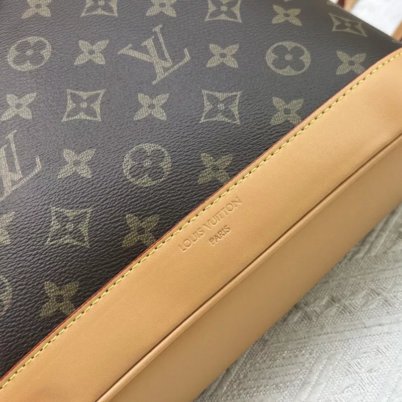 Louis Vuitton Backpacks NewStyle 5785