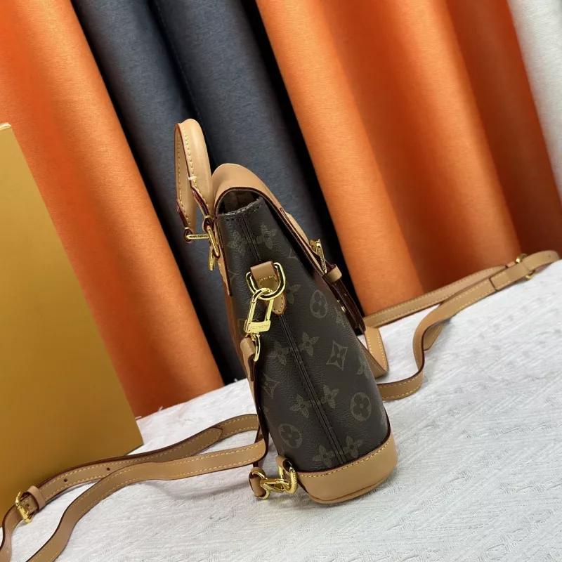 Louis Vuitton Backpacks Trendy 8976