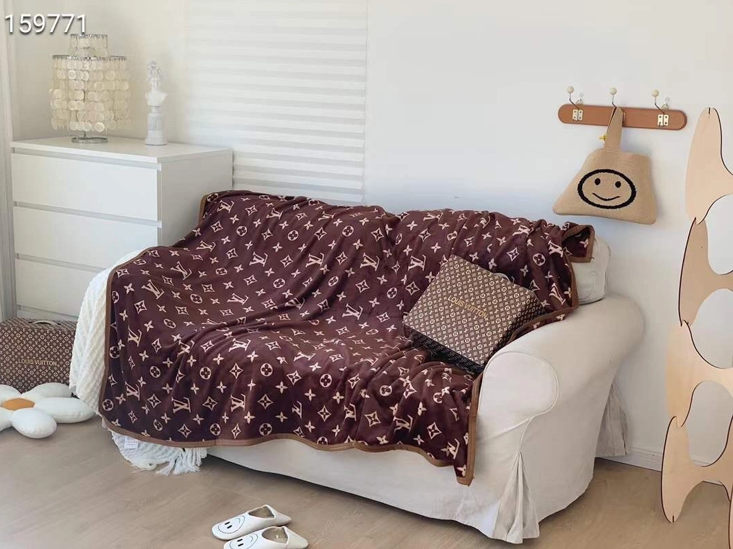 Louis Vuitton Blankets Bold 1729