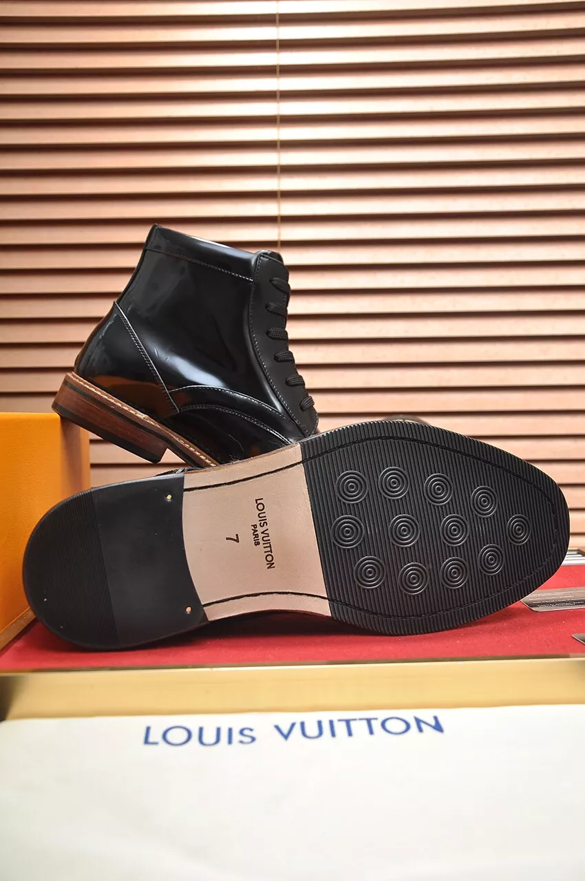 Louis Vuitton Boots For Men Minimalist 4376