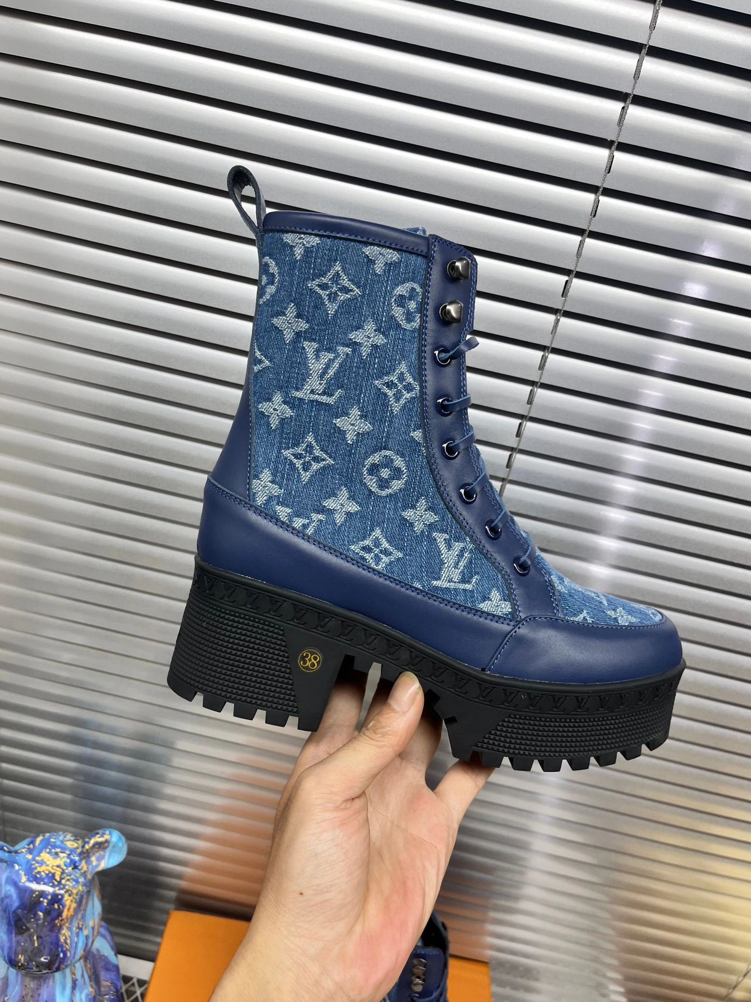 Louis Vuitton Boots For Women AllSeason 176