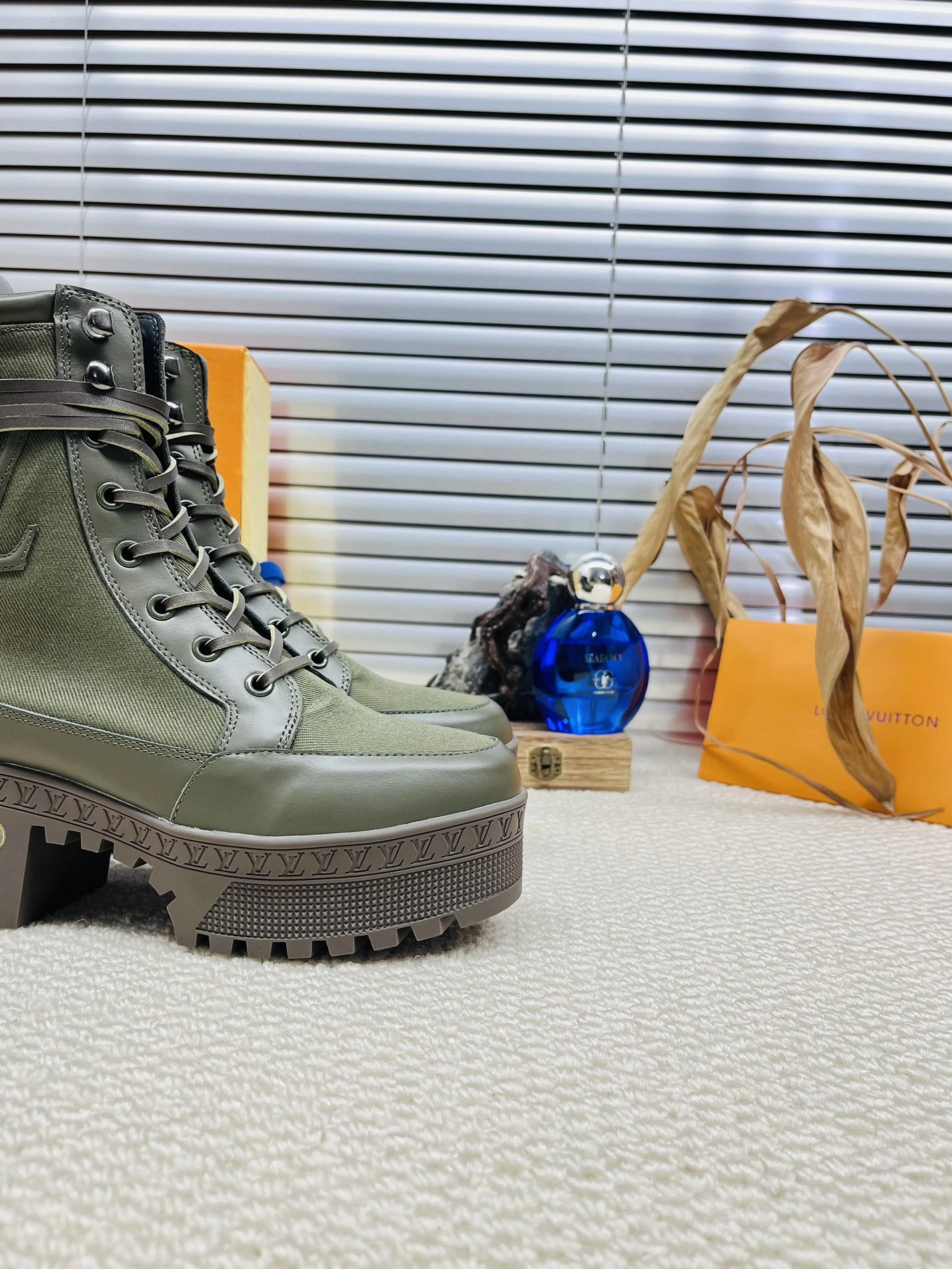 Louis Vuitton Boots For Women Compact 174