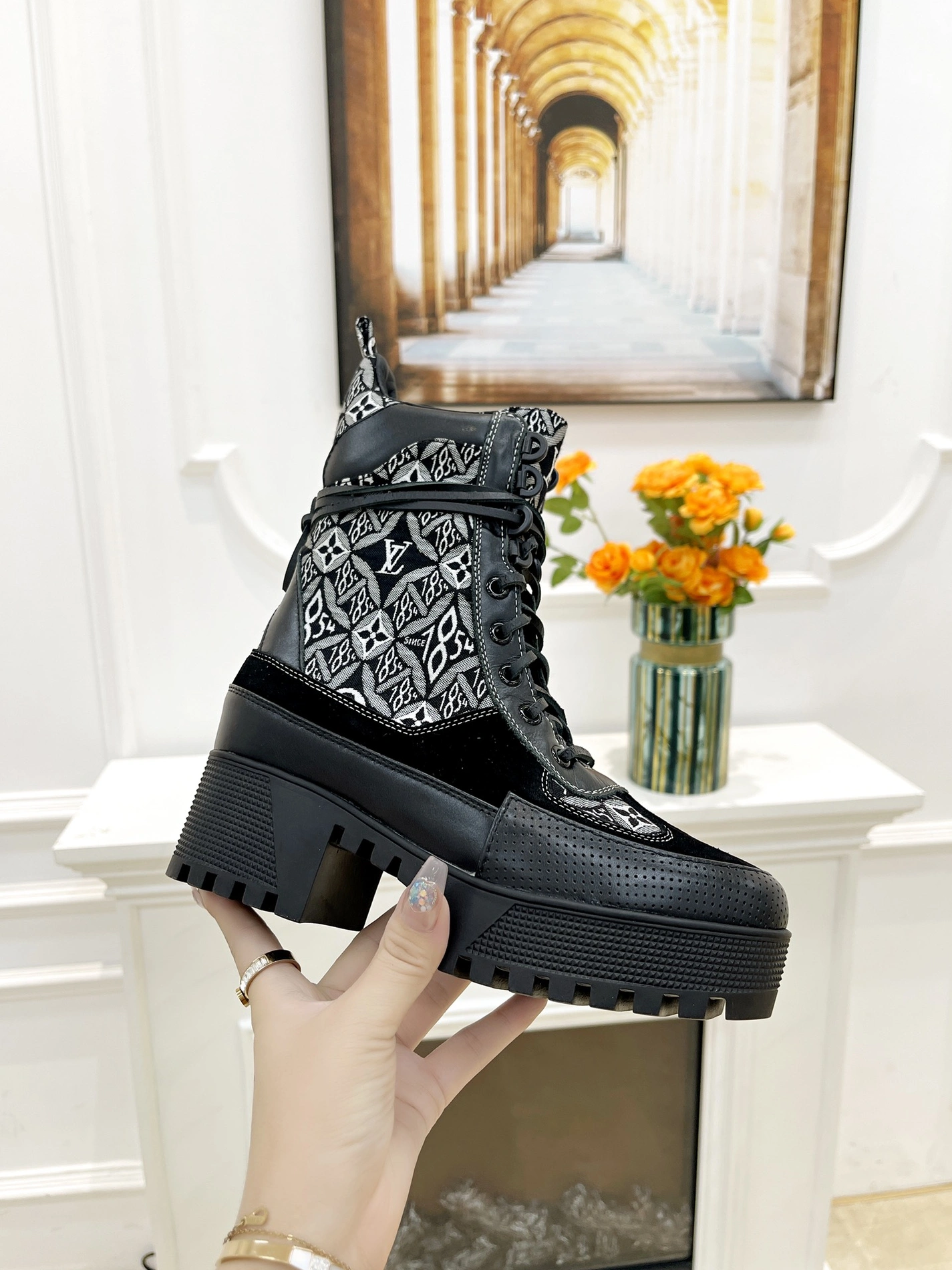 Louis Vuitton Boots For Women Compact 8669