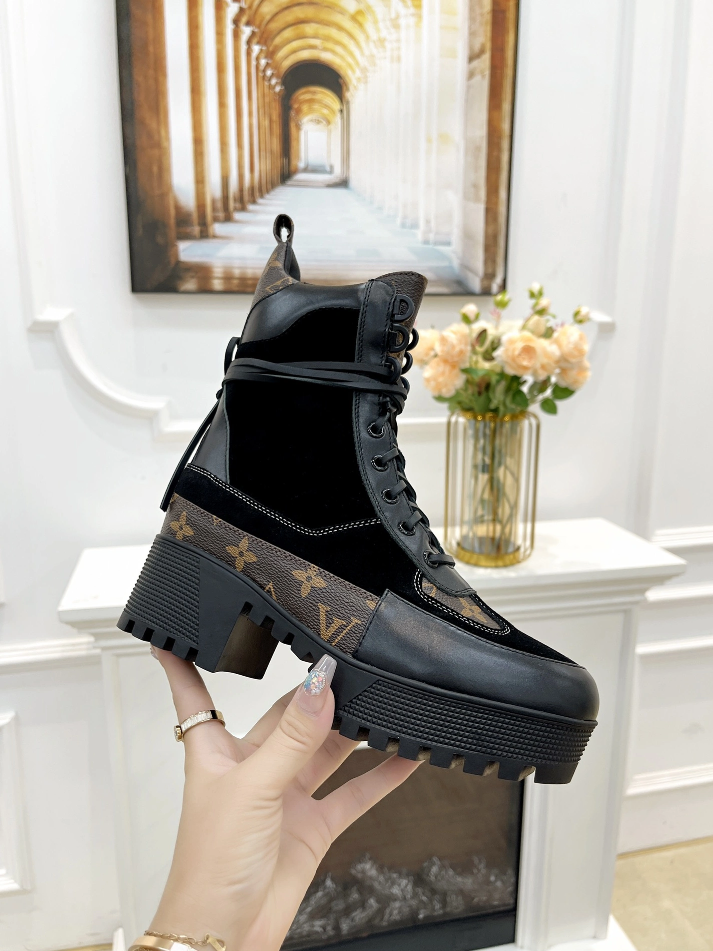 Louis Vuitton Boots For Women Flexible 1466