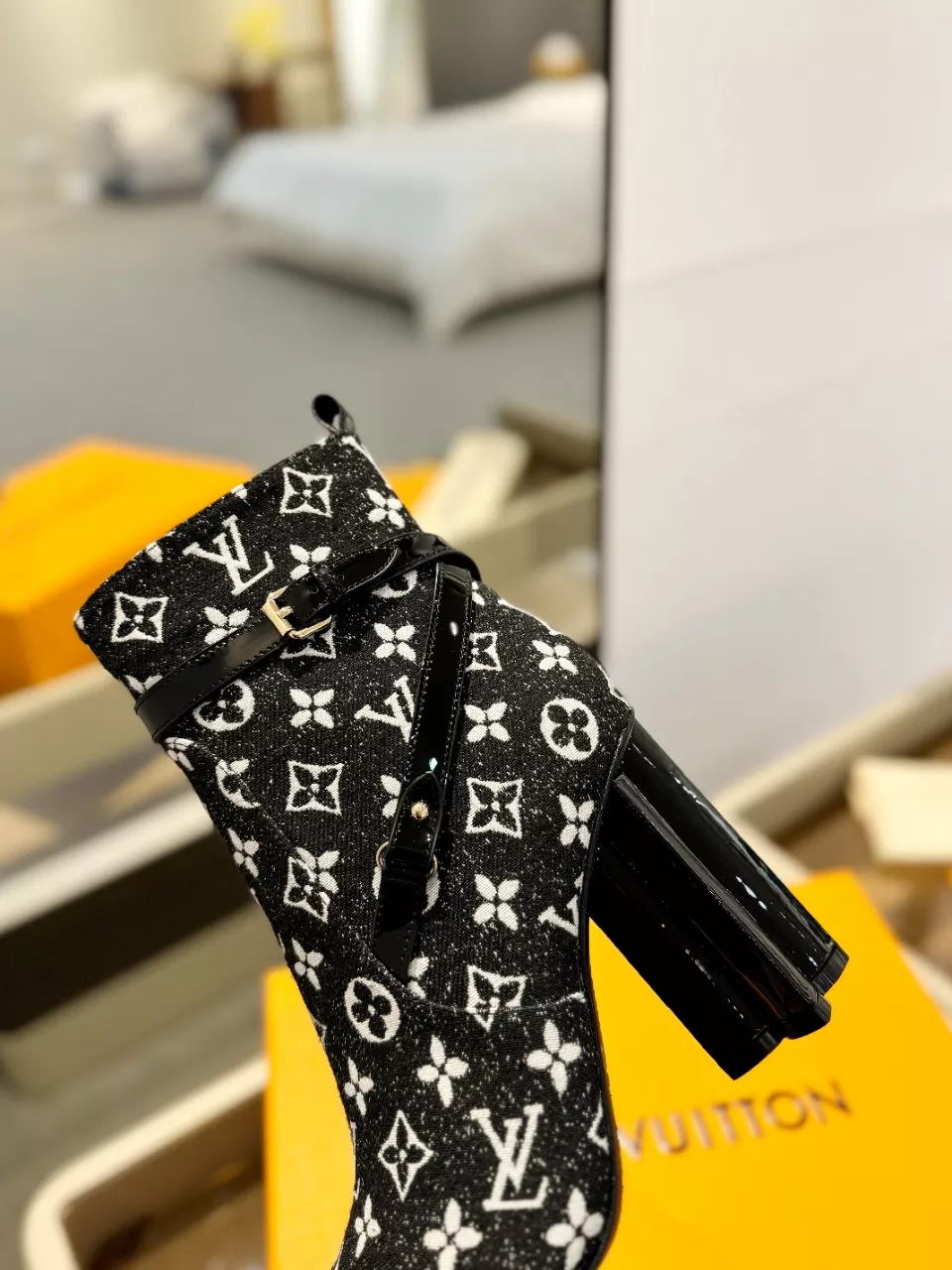 Louis Vuitton Boots For Women Trendsetting 9918