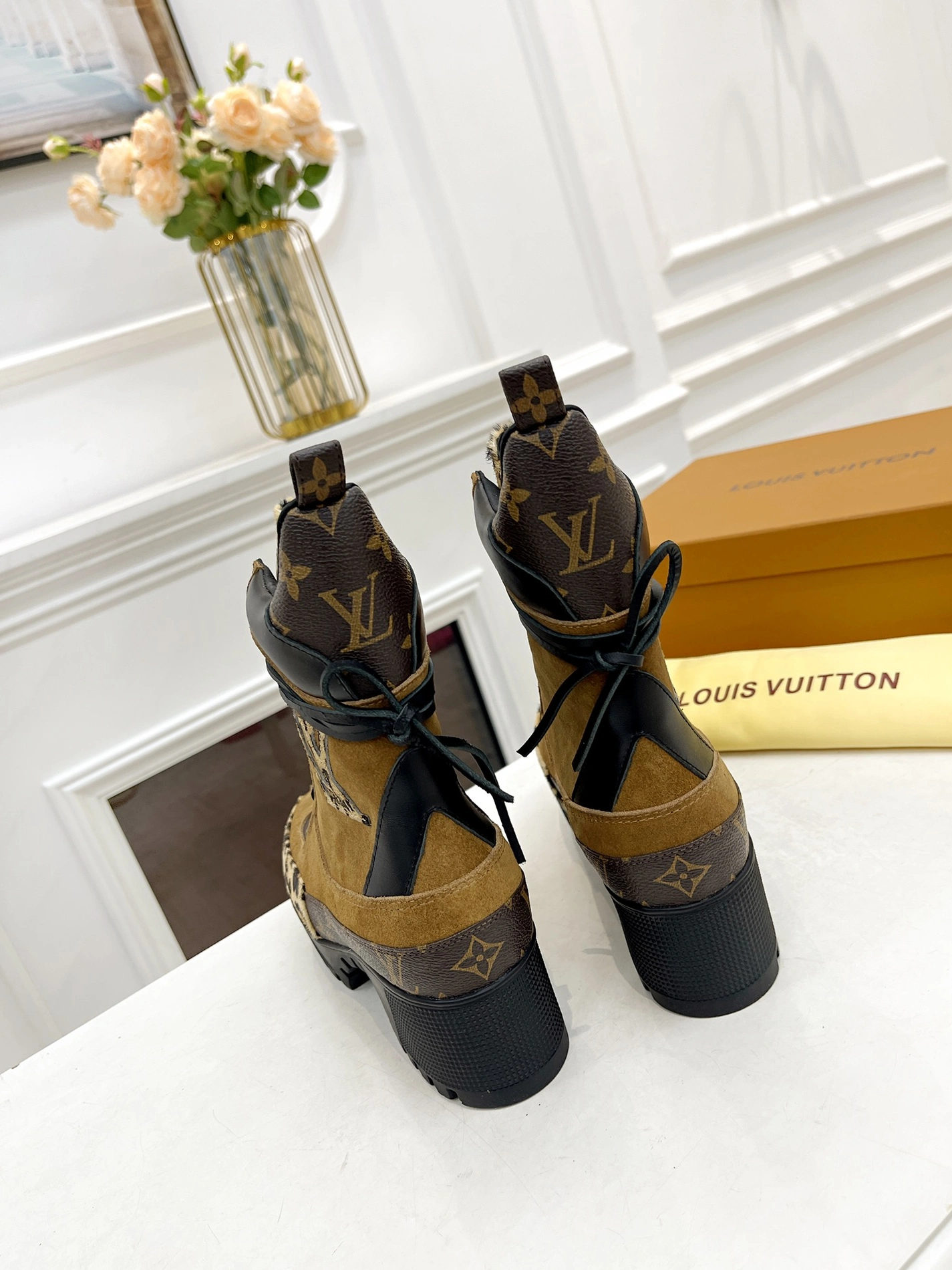 Louis Vuitton Boots For Women Trendy 9610