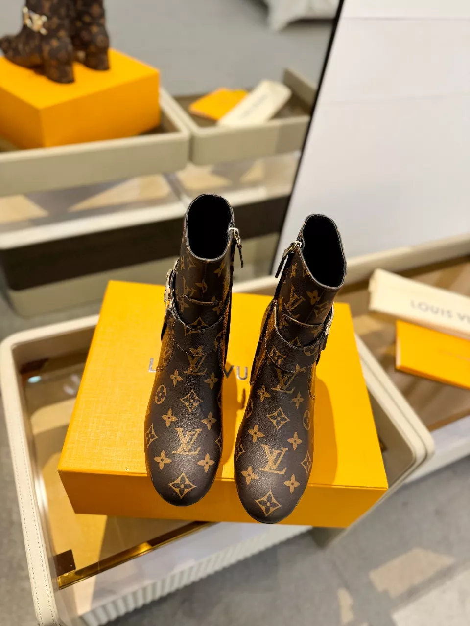Louis Vuitton Boots For Women UrbanStyle 4412