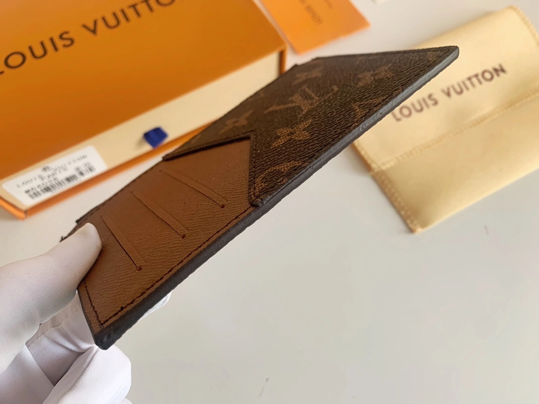 Louis Vuitton Card Case For Unisex AllSeason 9399