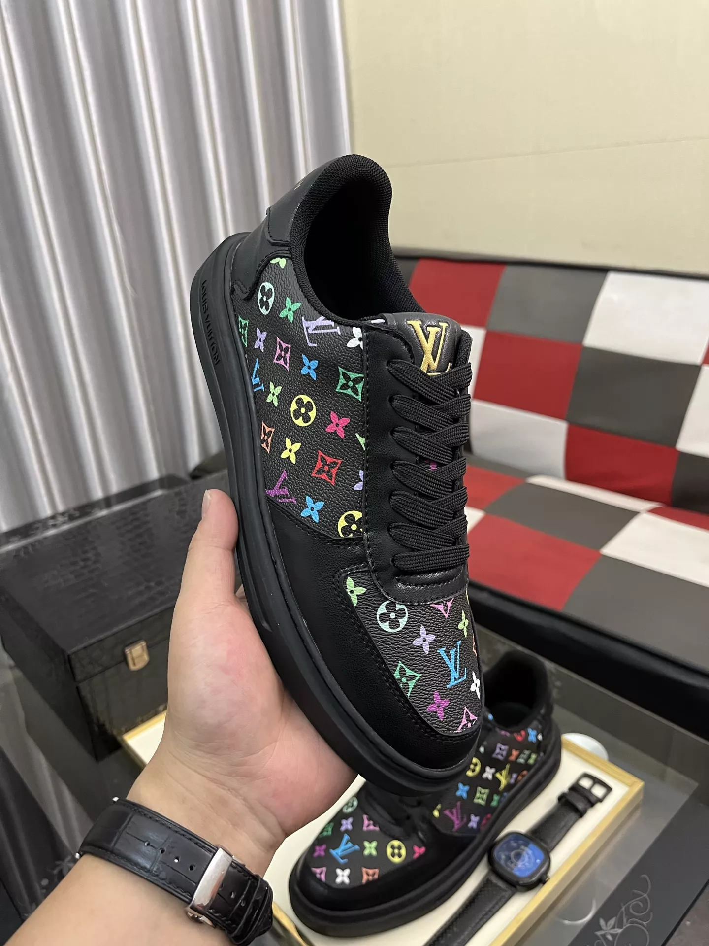 Louis Vuitton Casual Shoes For Men Affordable 9119