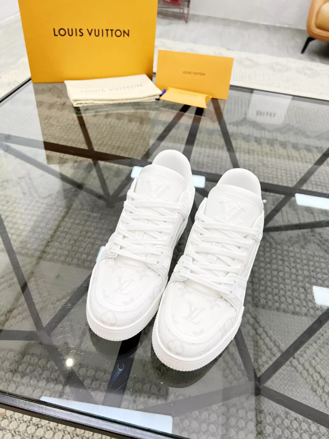 Louis Vuitton Casual Shoes For Men AllSeason 5614