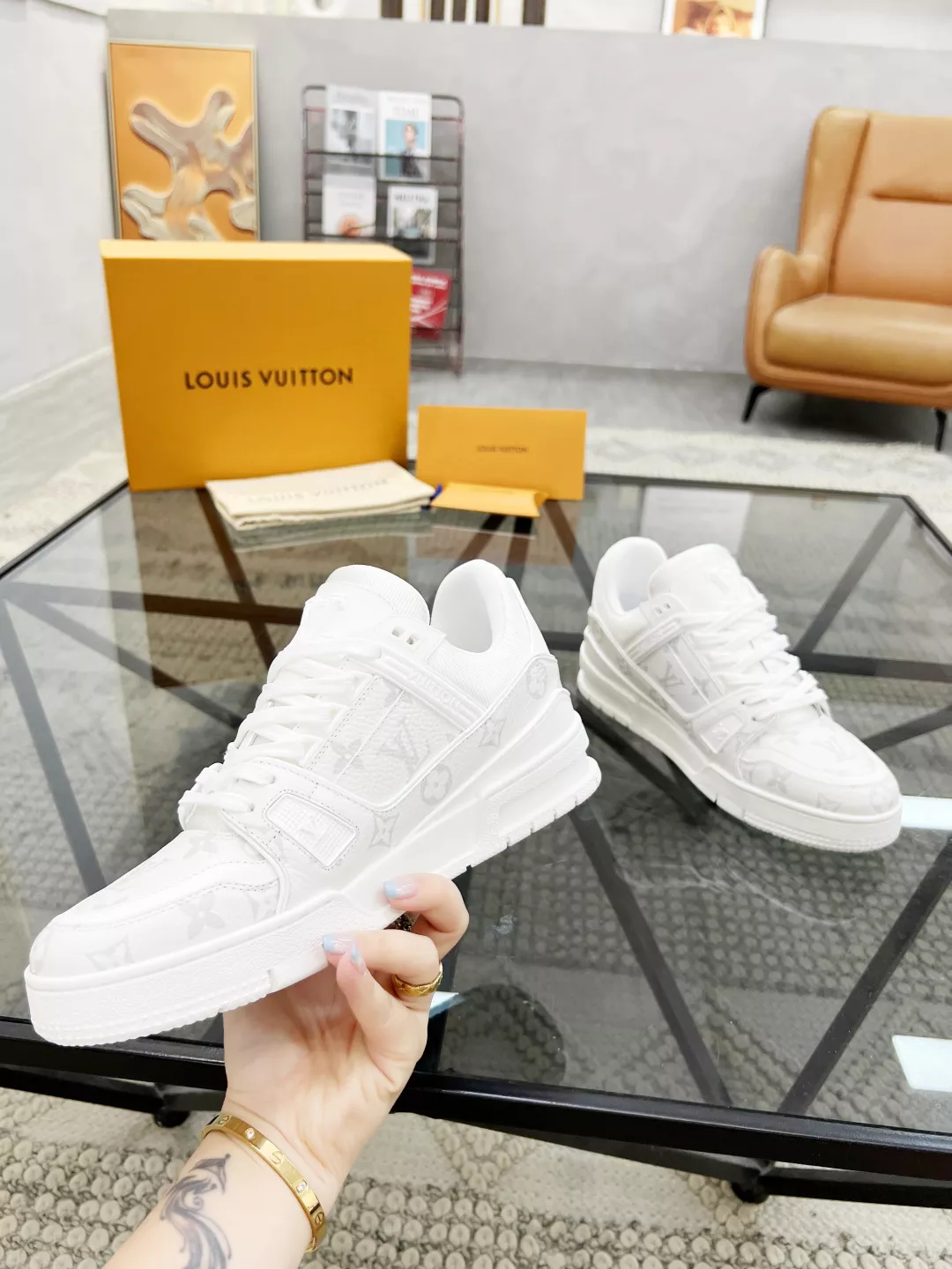 Louis Vuitton Casual Shoes For Men AllSeason 5614