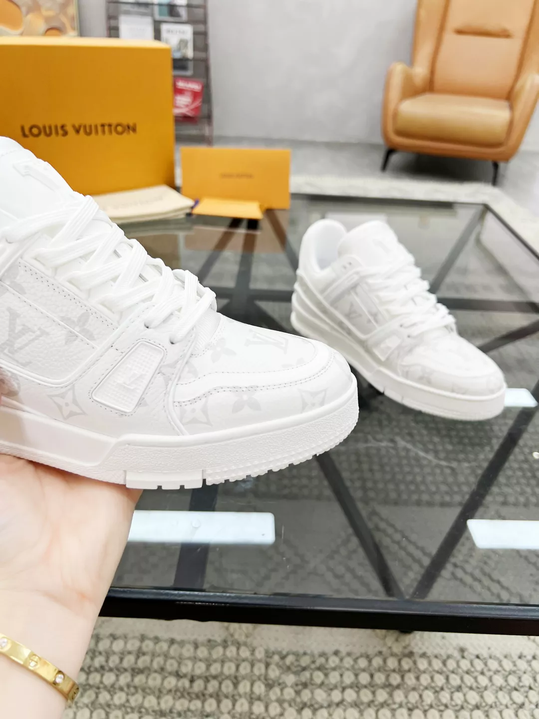 Louis Vuitton Casual Shoes For Men AllSeason 5614