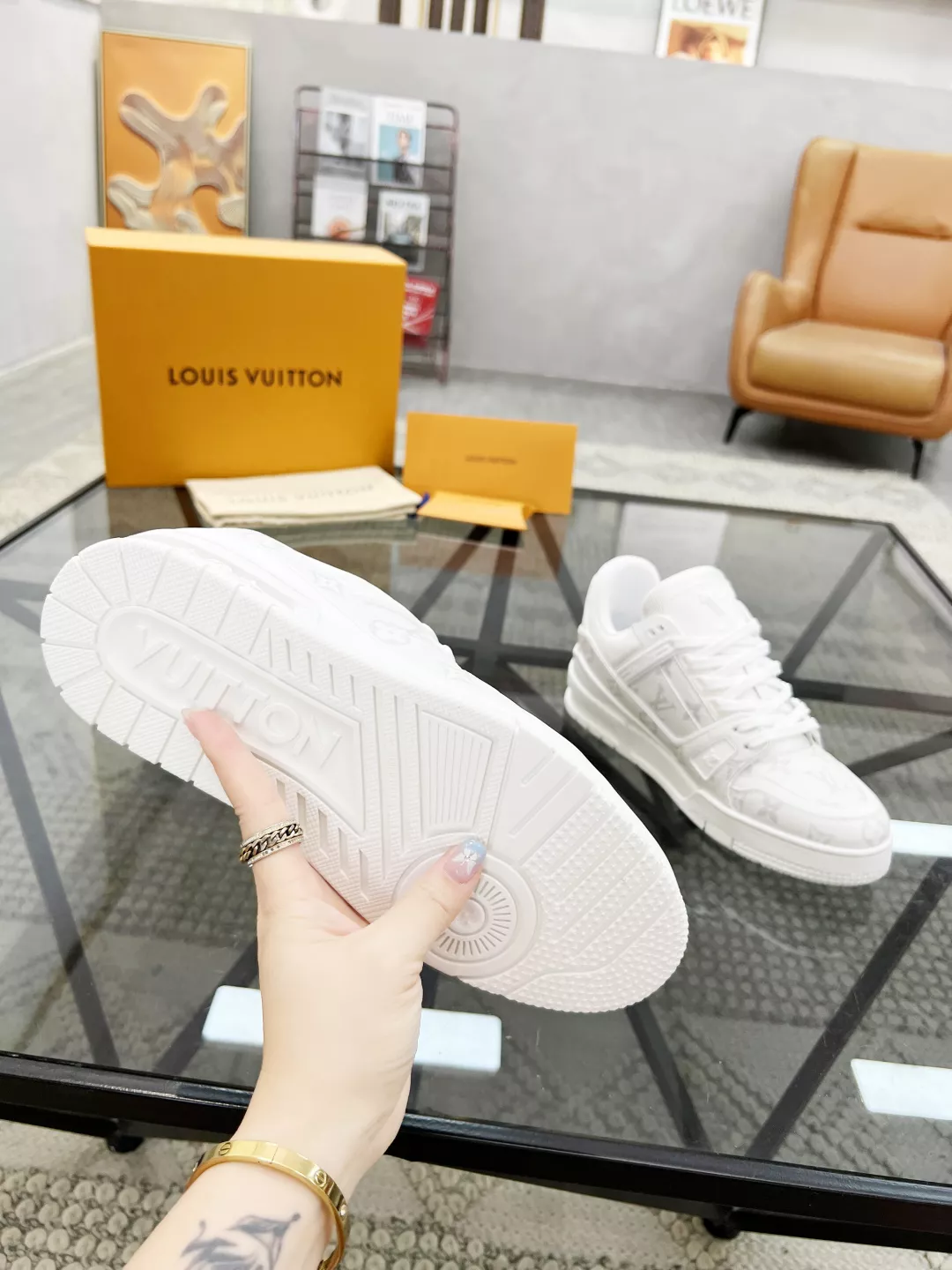 Louis Vuitton Casual Shoes For Men AllSeason 5614