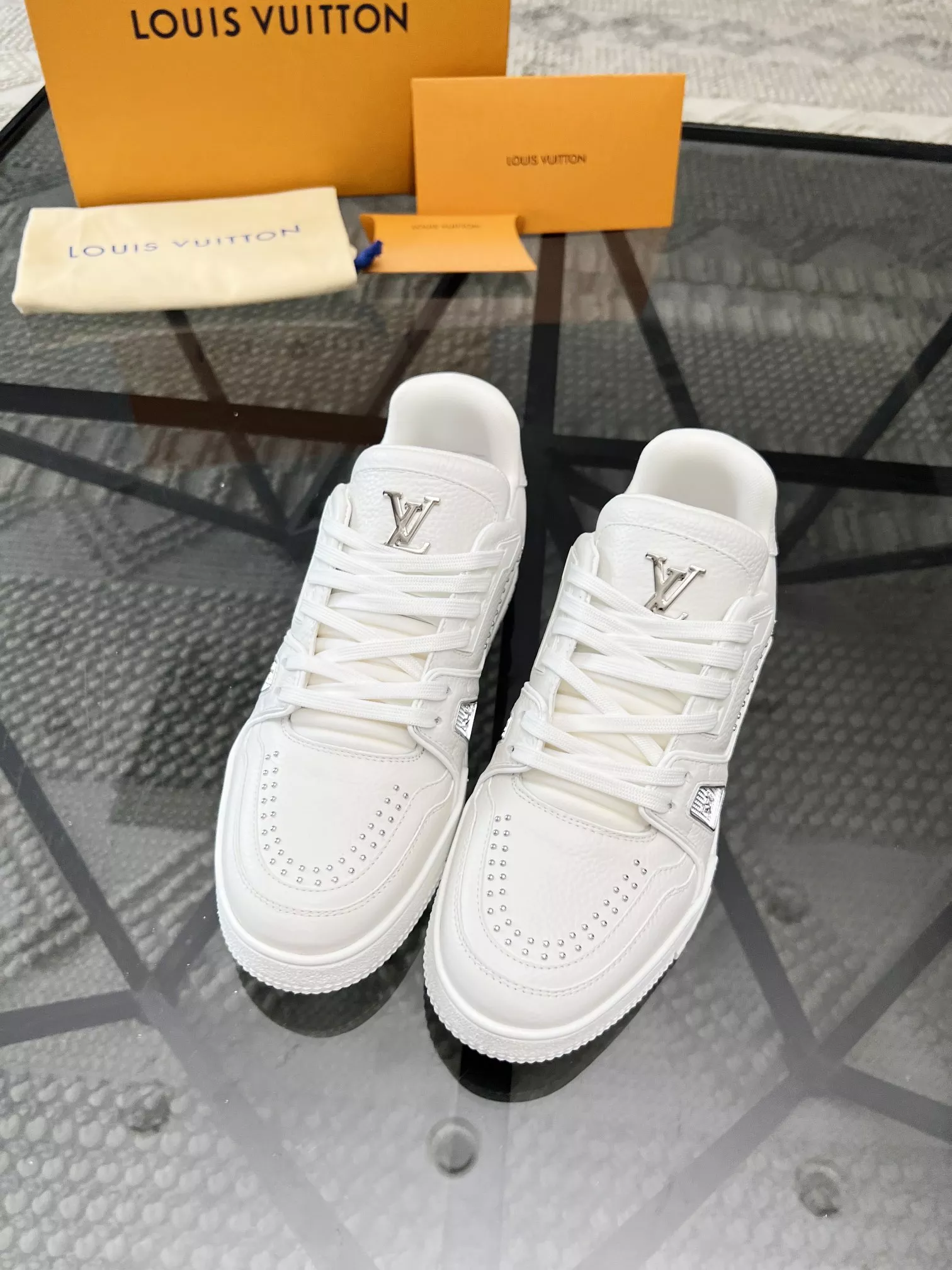 Louis Vuitton Casual Shoes For Men BestValue 8056