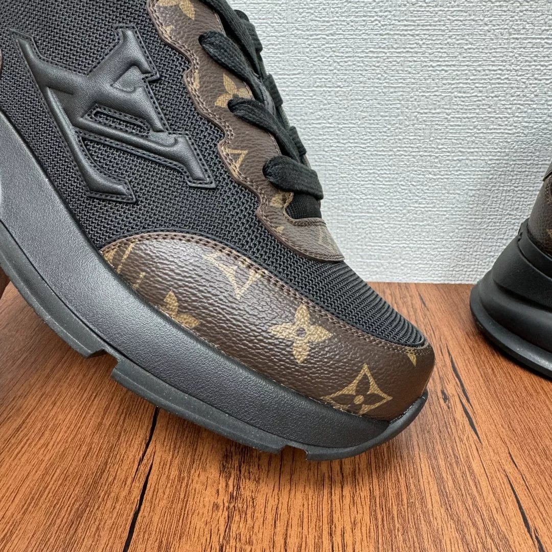 Louis Vuitton Casual Shoes For Men Bold 3515