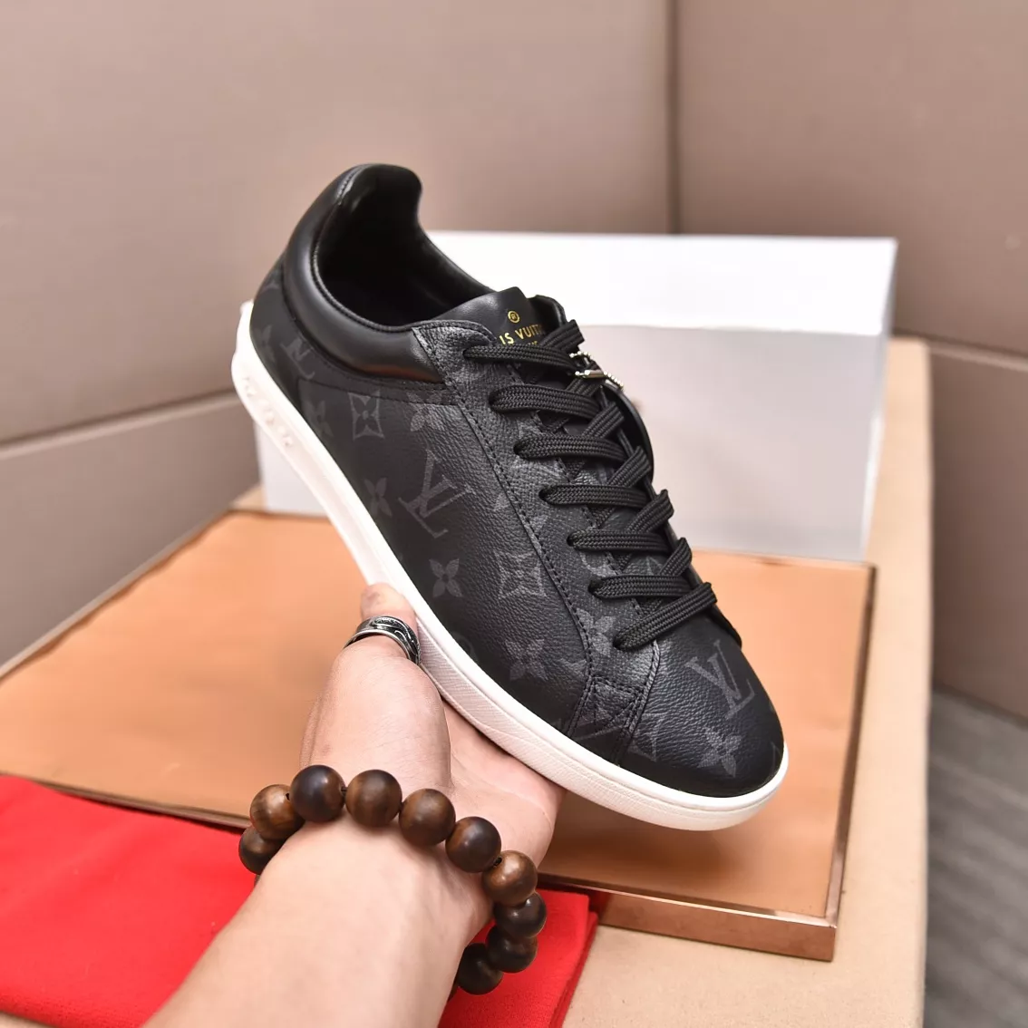 Louis Vuitton Casual Shoes For Men Bold 416
