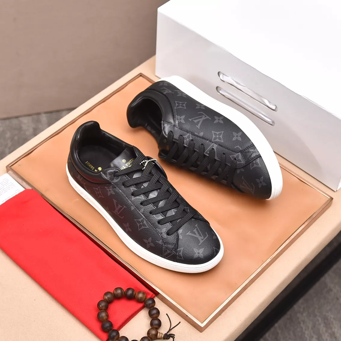 Louis Vuitton Casual Shoes For Men Bold 416