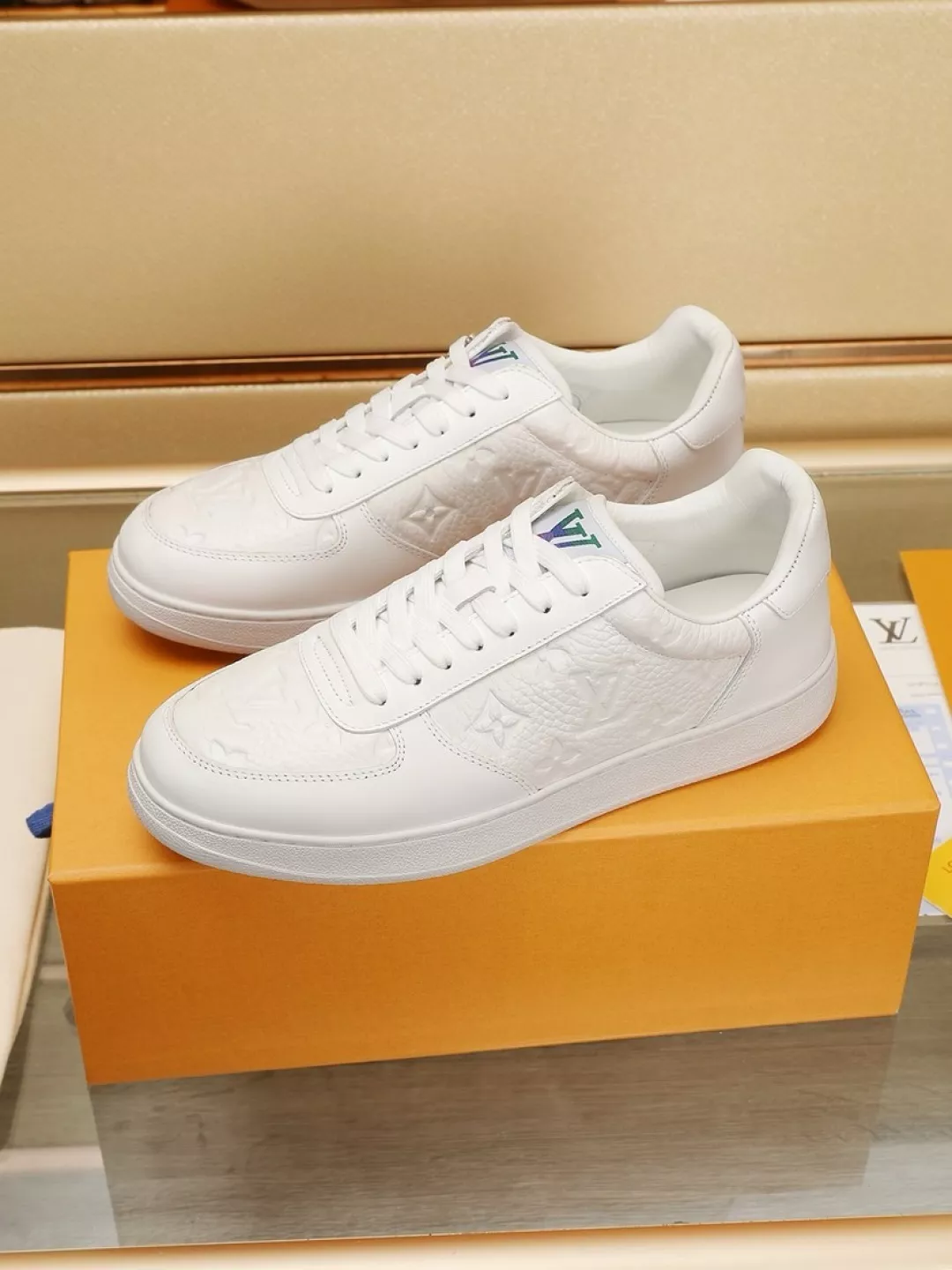 Louis Vuitton Casual Shoes For Men Bold 4993