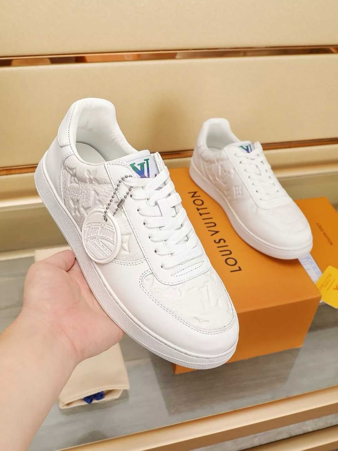 Louis Vuitton Casual Shoes For Men Bold 4993