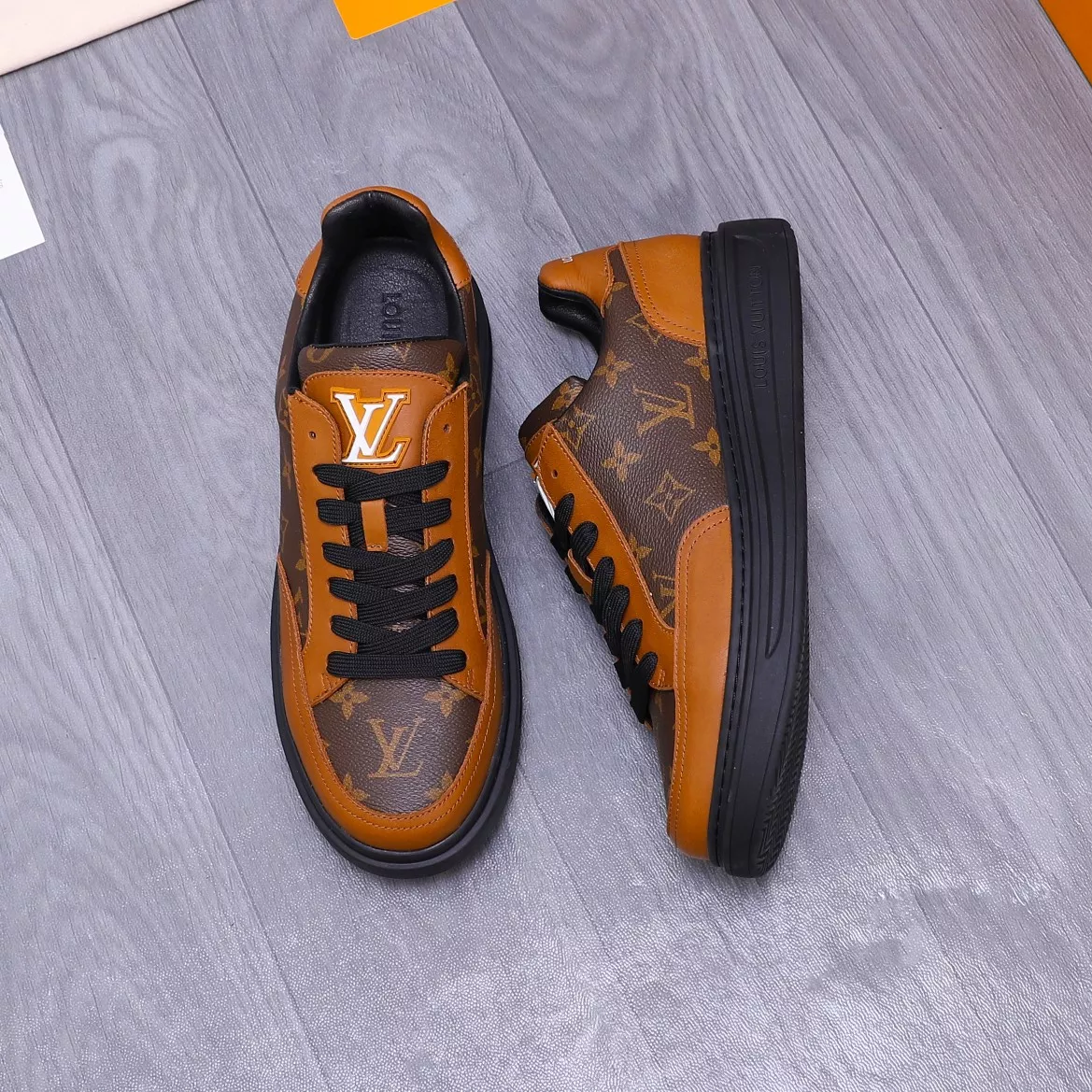 Louis Vuitton Casual Shoes For Men Breathable 8300