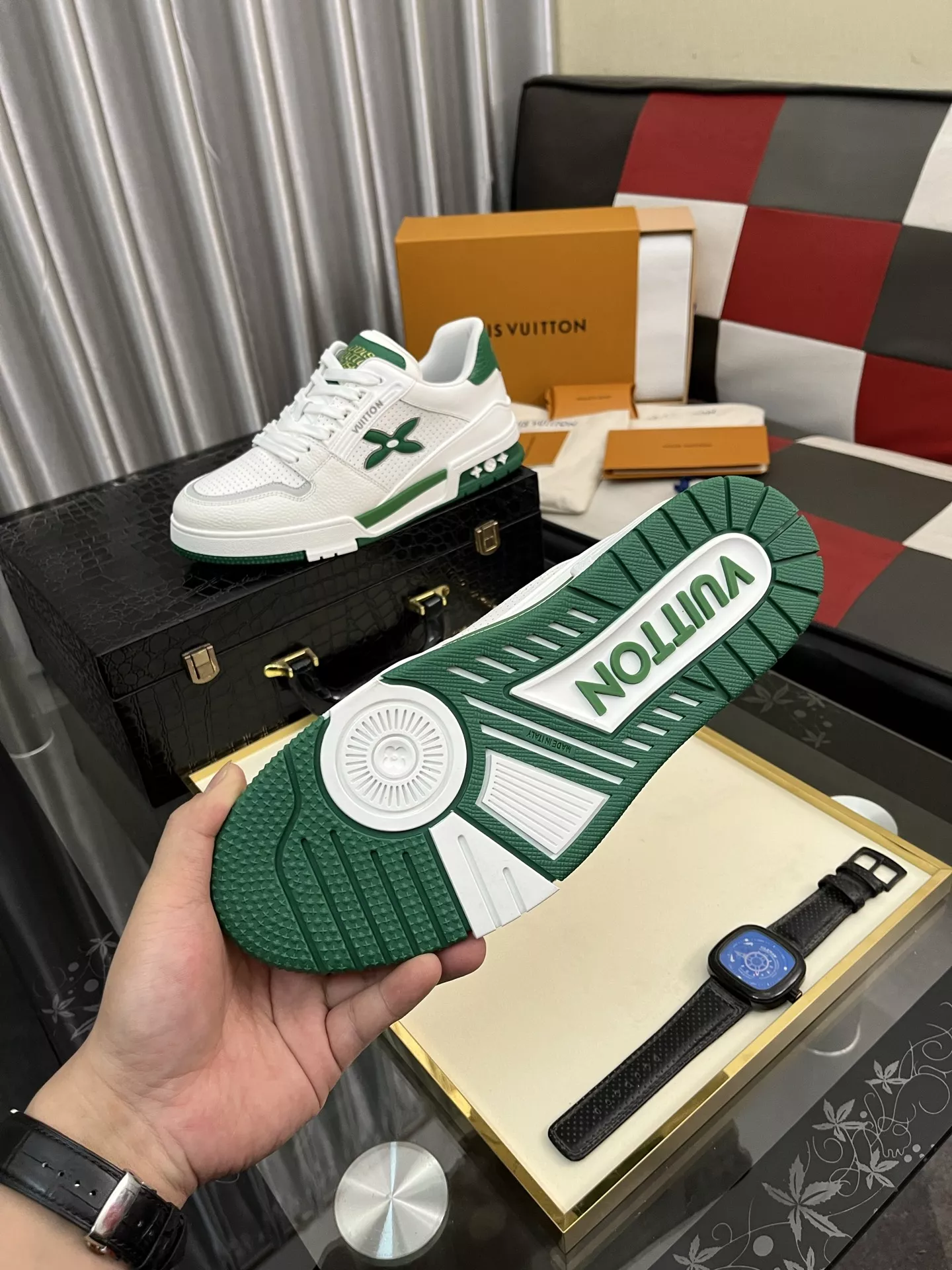 Louis Vuitton Casual Shoes For Men Bright 238