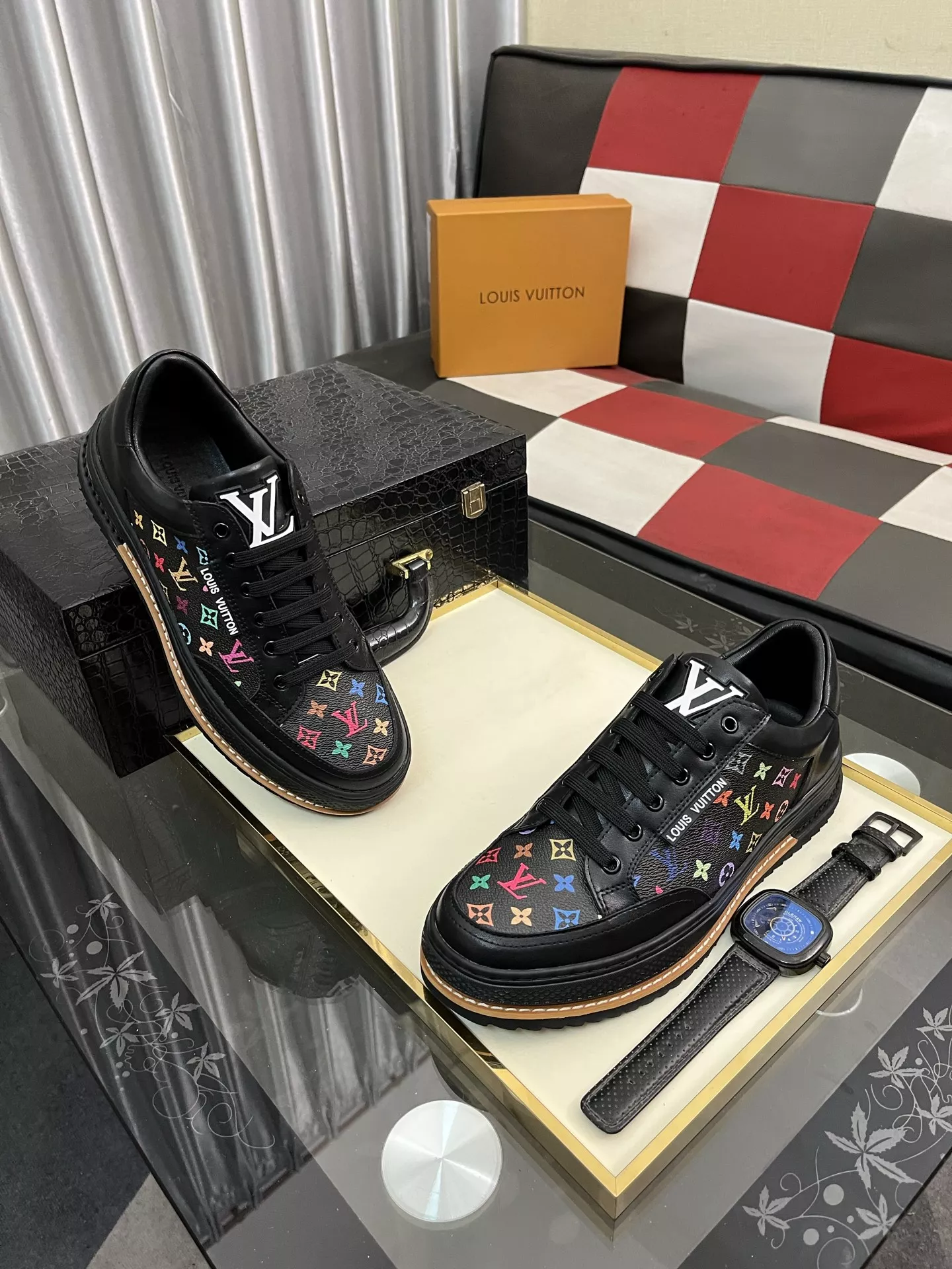 Louis Vuitton Casual Shoes For Men Classic 5940